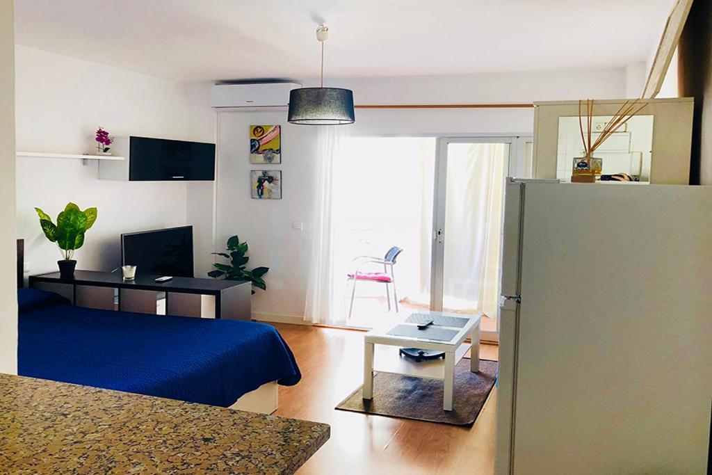 Bonito Apartamento Junto A Playa Centro フエンヒロラ エクステリア 写真